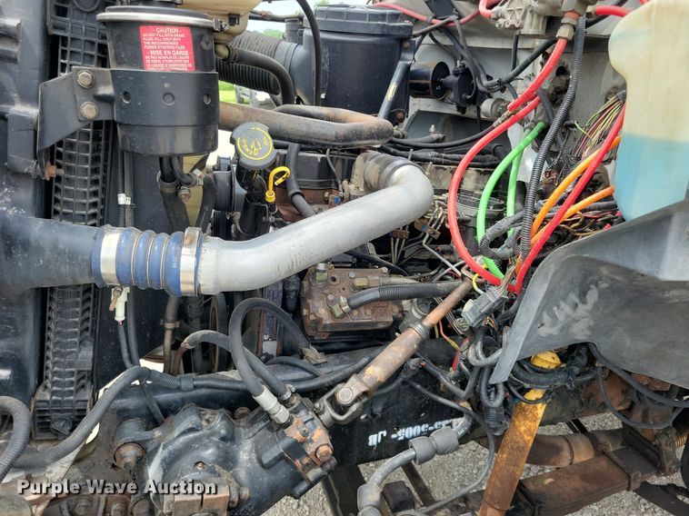 image for item JO9175 1999 Ford F800  crane truck