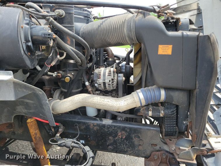 image for item JO9175 1999 Ford F800  crane truck