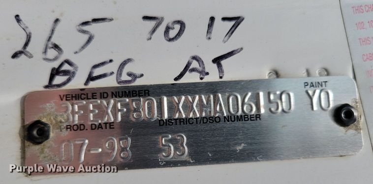 image for item JO9175 1999 Ford F800  crane truck