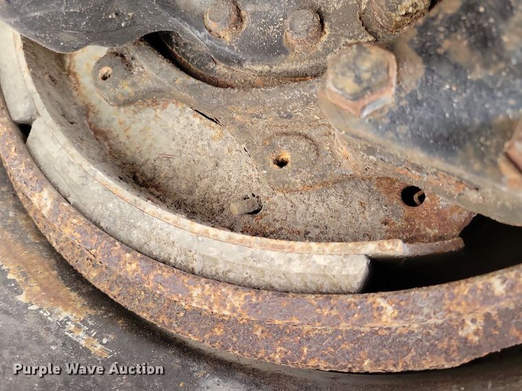 image for item JO9176 2007 Freightliner Business Class M2 106  fuel truck