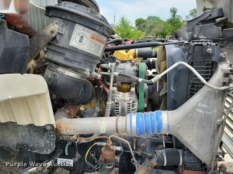 image for item JO9176 2007 Freightliner Business Class M2 106  fuel truck