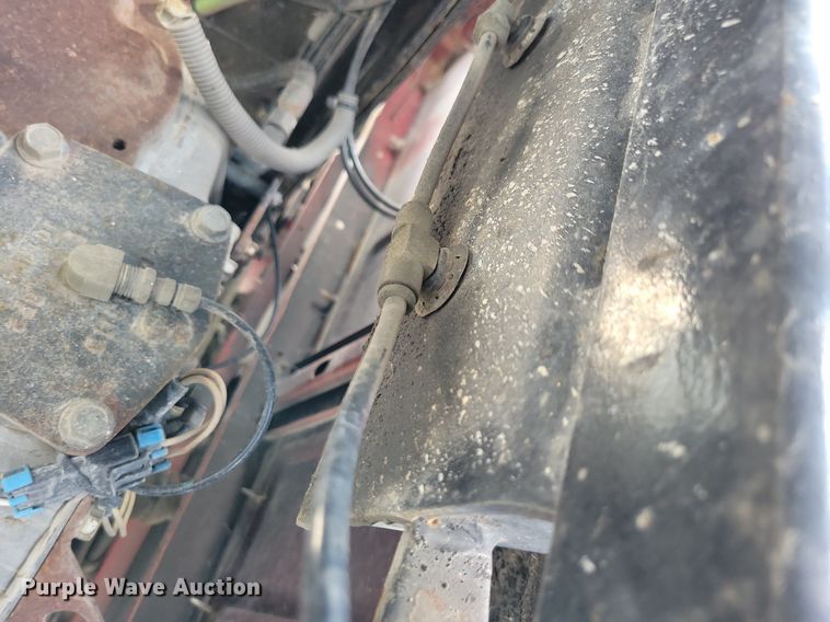 image for item JO9177 2000 Mack RD690S  semi truck