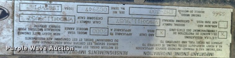 image for item JO9177 2000 Mack RD690S  semi truck