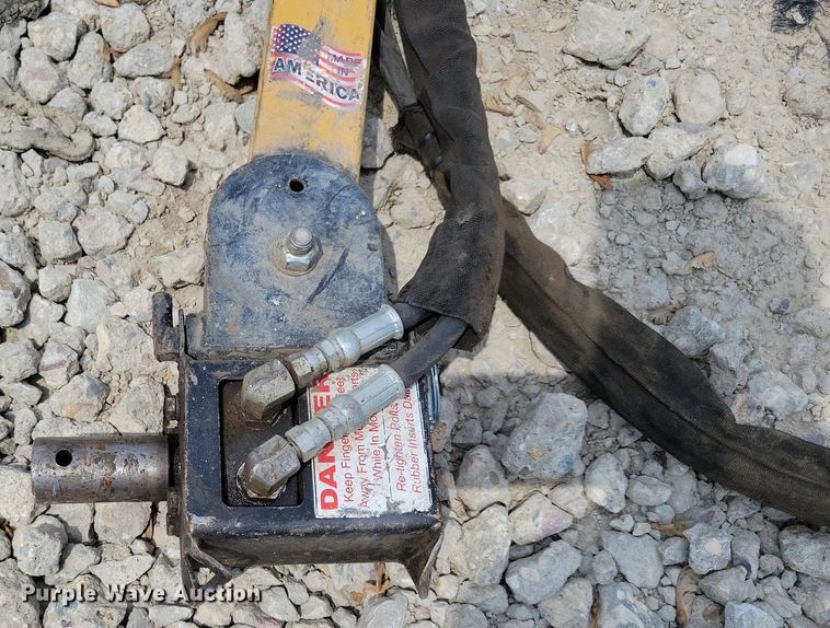 image for item JO9179 Curb Roller CR1528  curb roller