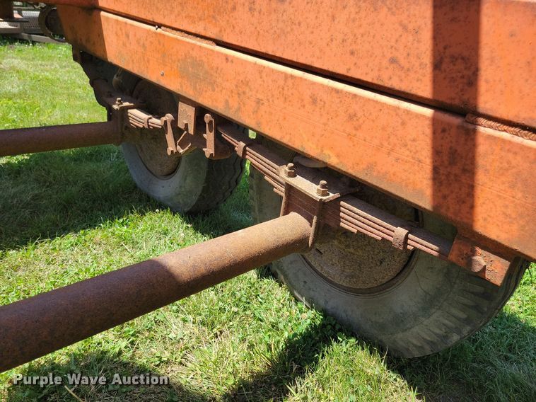 image for item JO9205 1975 Hycaloader TGF 51  reel trailer