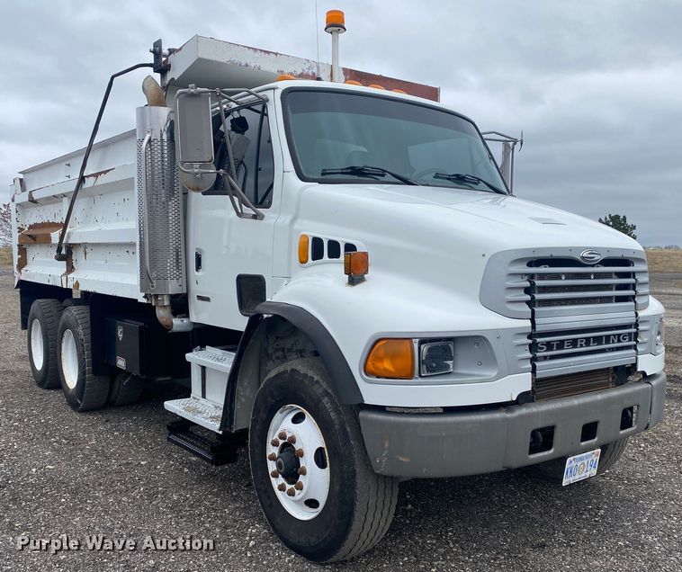 image for item JW9265 2003 Sterling Acterra  dump truck