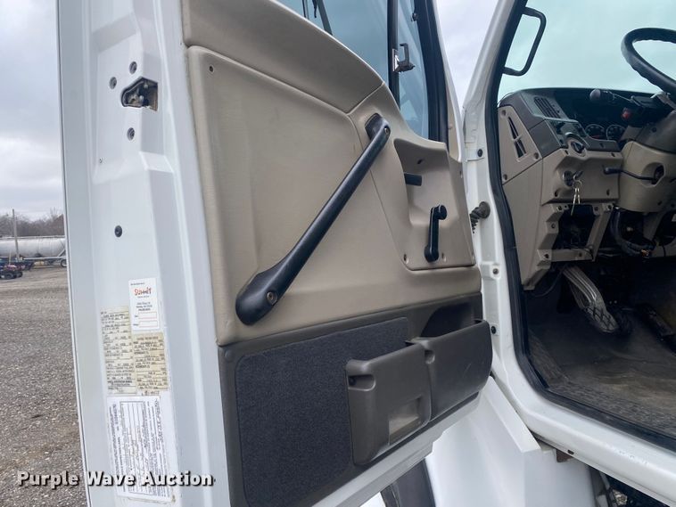 image for item JW9265 2003 Sterling Acterra  dump truck