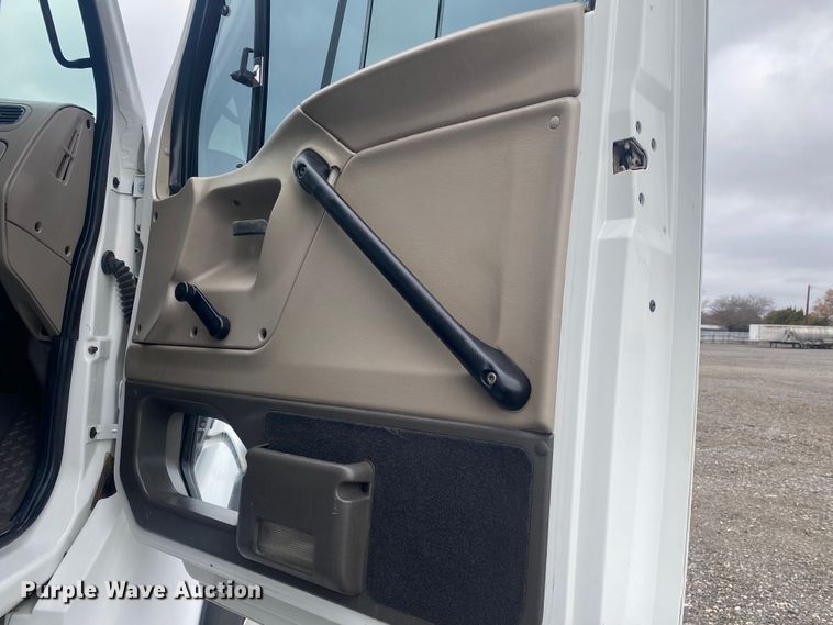 image for item JW9265 2003 Sterling Acterra  dump truck