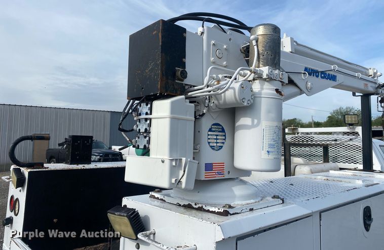 image for item JW9280 2015 Ford F350 Super Duty XL  utility bed pickup truck