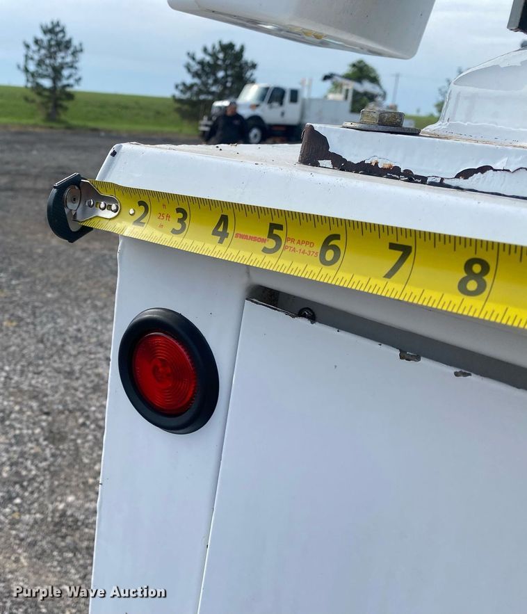 image for item JW9280 2015 Ford F350 Super Duty XL  utility bed pickup truck