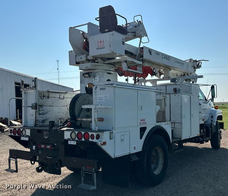 image for item KL9026 2000 Chevrolet C8500  digger derrick truck