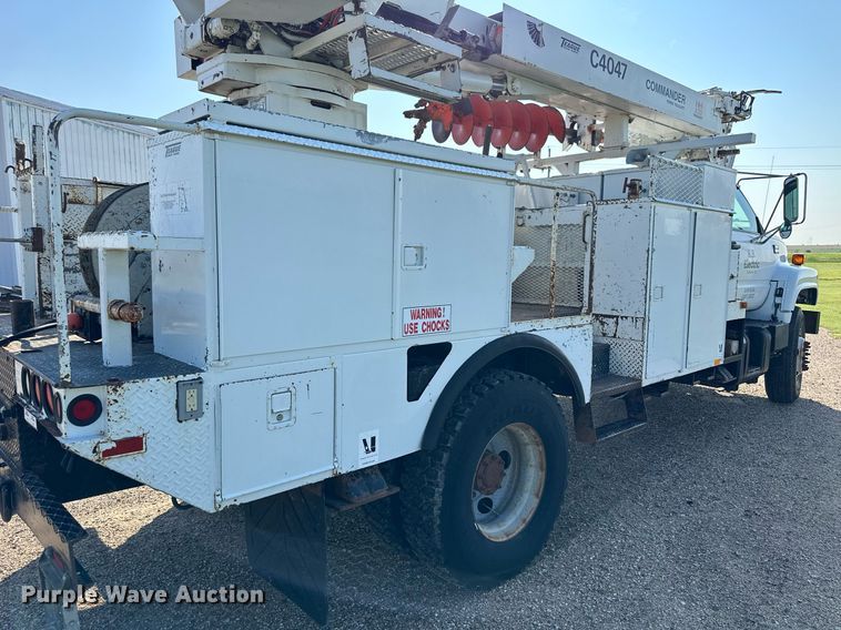 image for item KL9026 2000 Chevrolet C8500  digger derrick truck