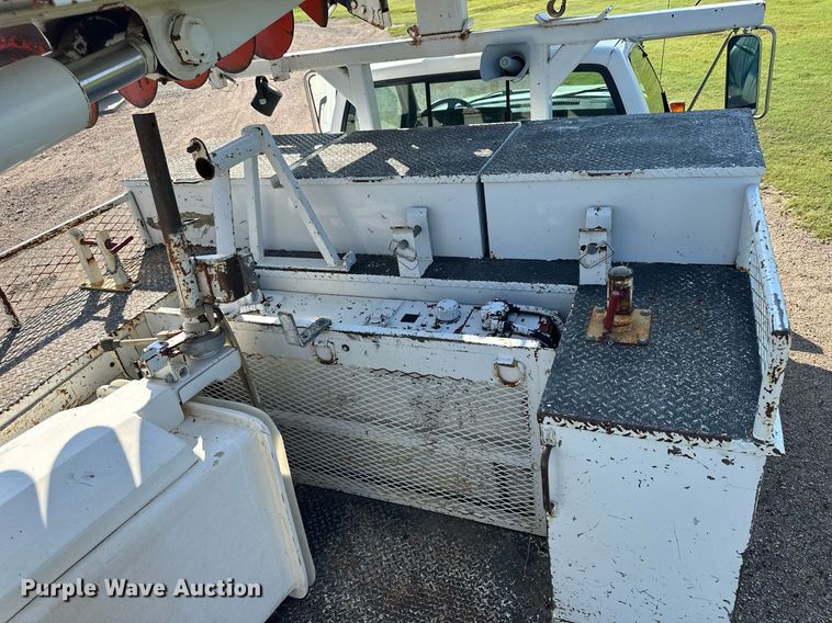 image for item KL9026 2000 Chevrolet C8500  digger derrick truck