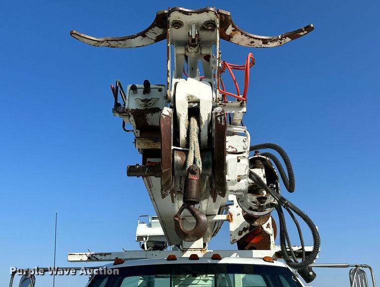 image for item KL9026 2000 Chevrolet C8500  digger derrick truck