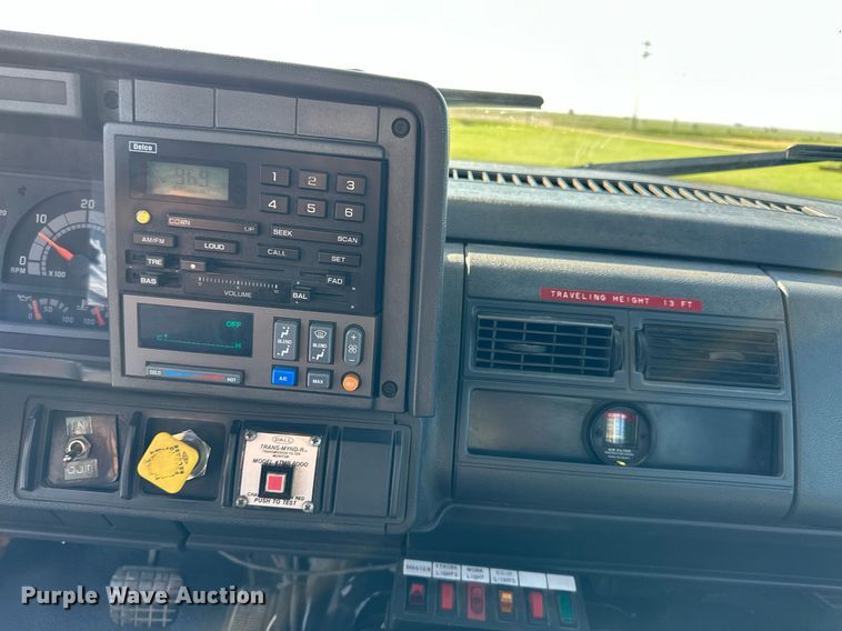 image for item KL9026 2000 Chevrolet C8500  digger derrick truck