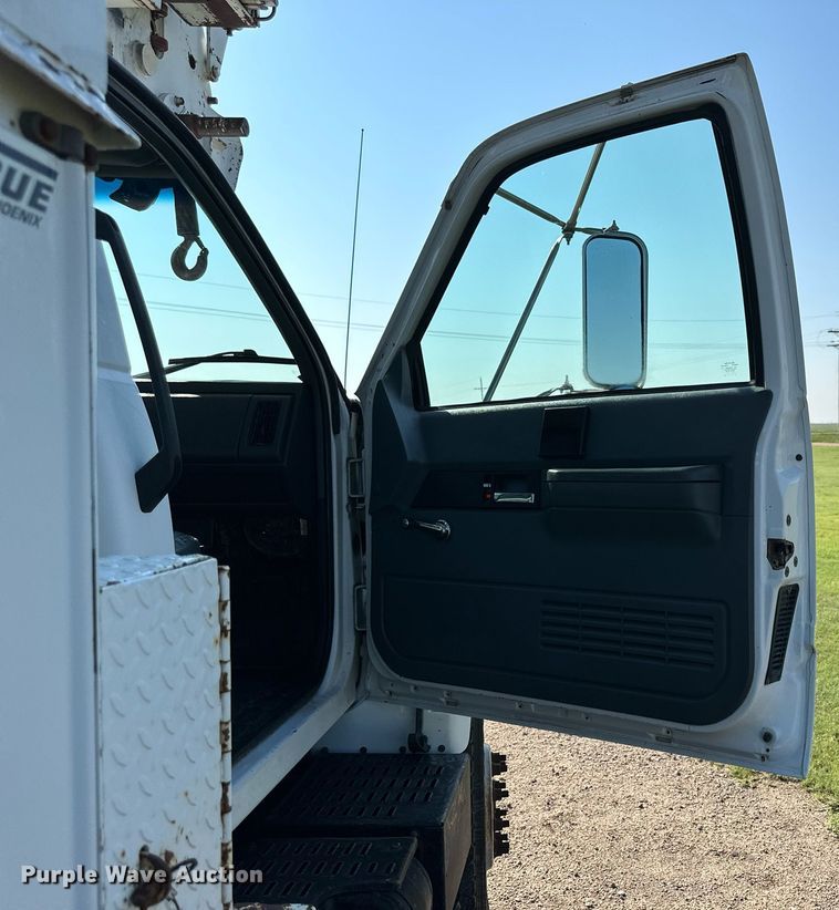 image for item KL9026 2000 Chevrolet C8500  digger derrick truck