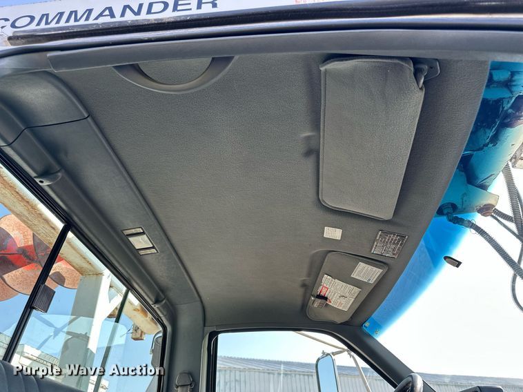 image for item KL9026 2000 Chevrolet C8500  digger derrick truck