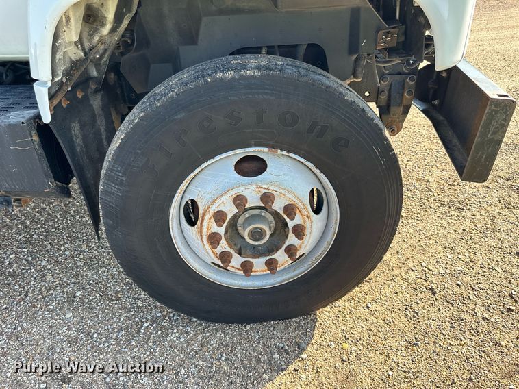 image for item KL9026 2000 Chevrolet C8500  digger derrick truck