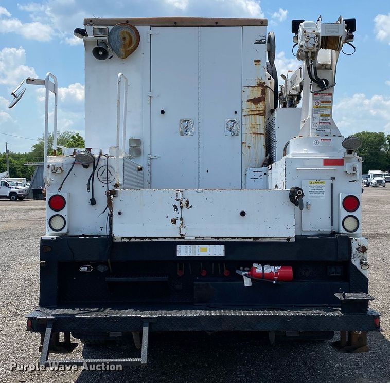 image for item KW9247 2007 Sterling Acterra  utility / service truck