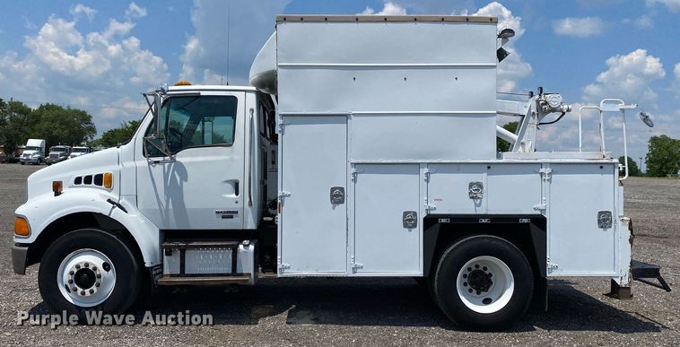 image for item KW9247 2007 Sterling Acterra  utility / service truck