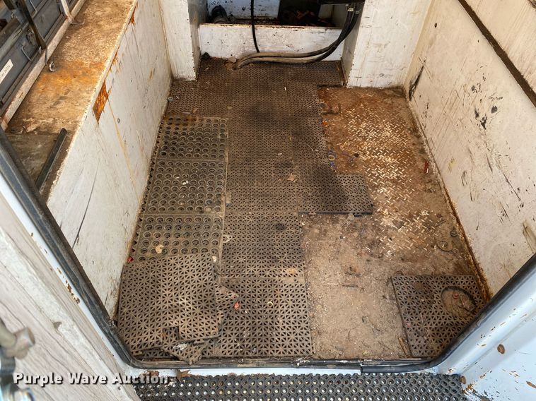 image for item KW9247 2007 Sterling Acterra  utility / service truck