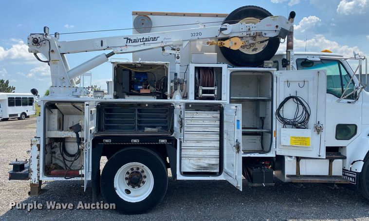 image for item KW9247 2007 Sterling Acterra  utility / service truck