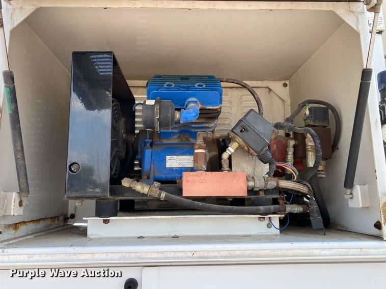 image for item KW9247 2007 Sterling Acterra  utility / service truck