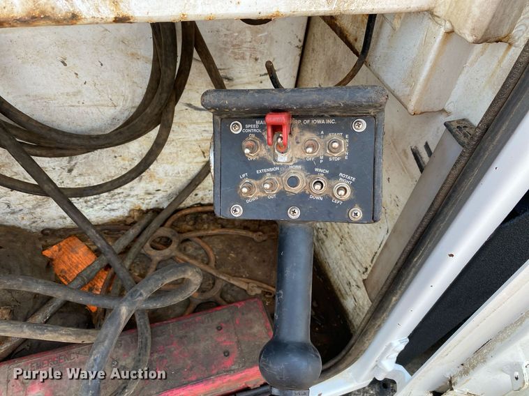 image for item KW9247 2007 Sterling Acterra  utility / service truck