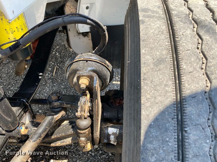 image for item KW9247 2007 Sterling Acterra  utility / service truck