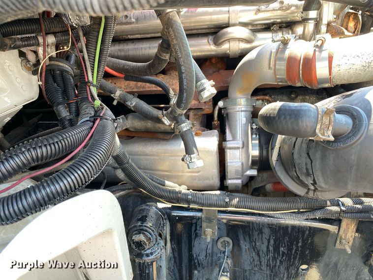 image for item KW9247 2007 Sterling Acterra  utility / service truck