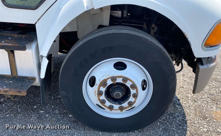 image for item KW9247 2007 Sterling Acterra  utility / service truck