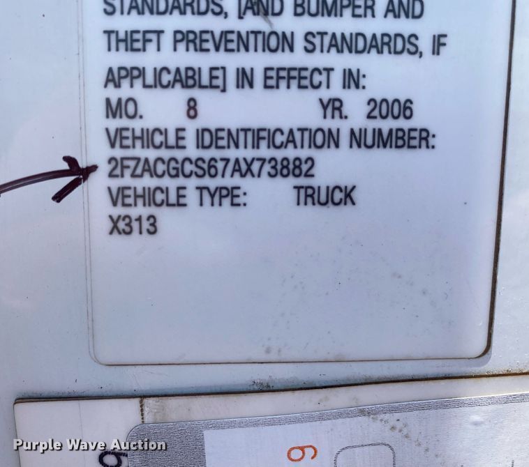 image for item KW9247 2007 Sterling Acterra  utility / service truck