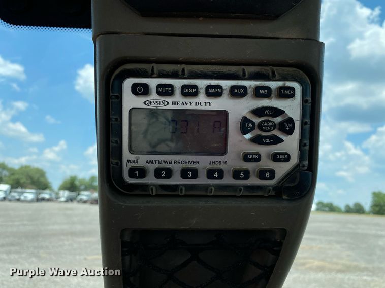 image for item KW9249 2016 Case 580 Super N  backhoe