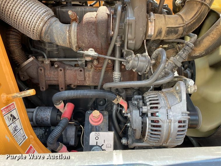 image for item KW9249 2016 Case 580 Super N  backhoe