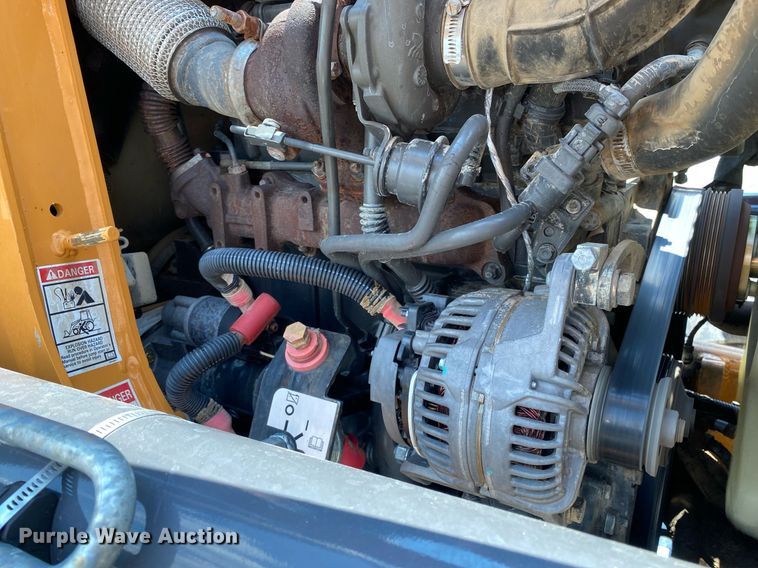 image for item KW9249 2016 Case 580 Super N  backhoe