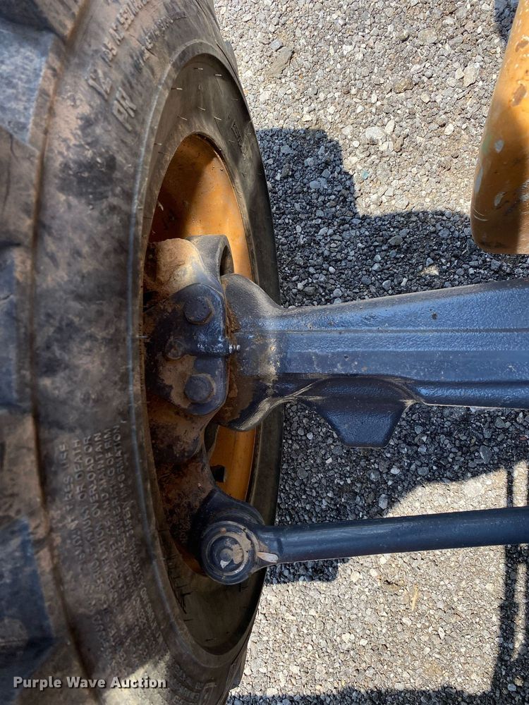 image for item KW9249 2016 Case 580 Super N  backhoe