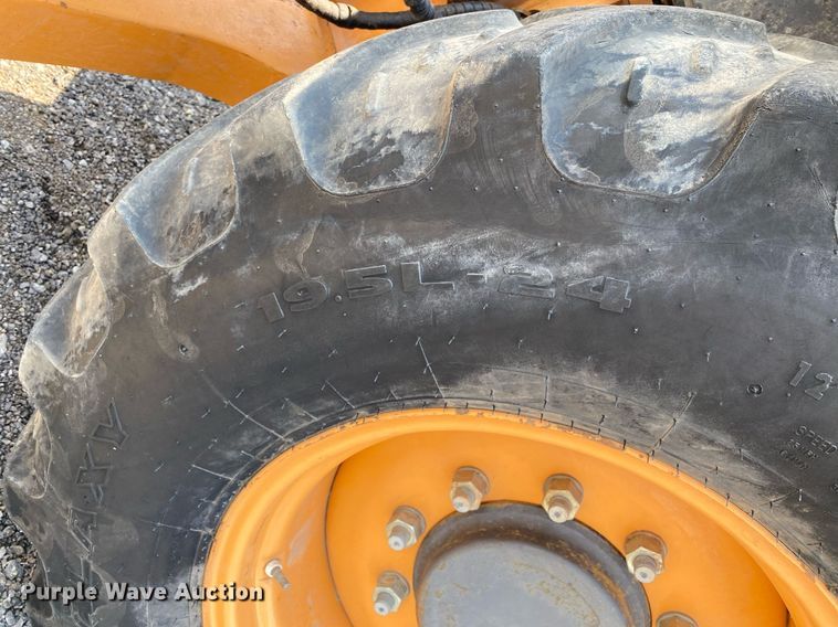 image for item KW9249 2016 Case 580 Super N  backhoe