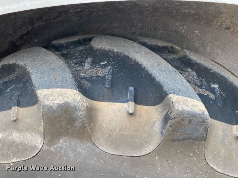 image for item KW9249 2016 Case 580 Super N  backhoe