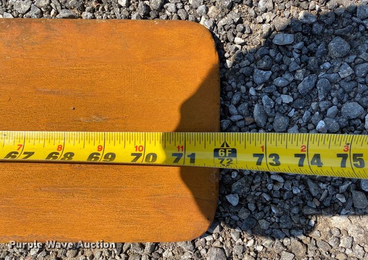 image for item KW9252 2005 SkyTrak 6042  telehandler