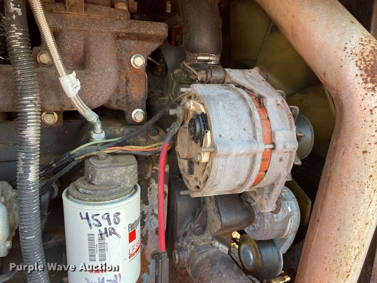 image for item KW9252 2005 SkyTrak 6042  telehandler