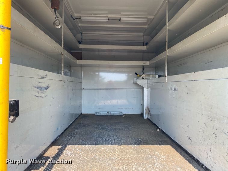 image for item KW9254 2009 GMC C5500  utility / service truck