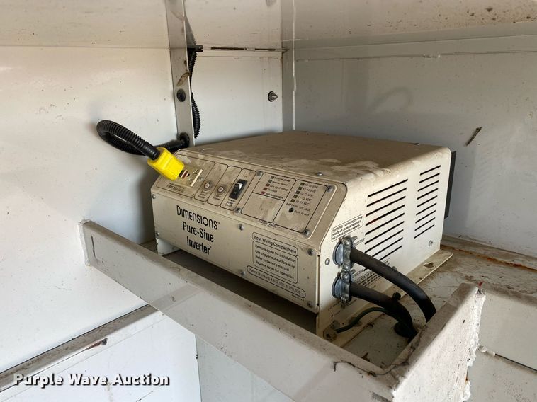 image for item KW9254 2009 GMC C5500  utility / service truck