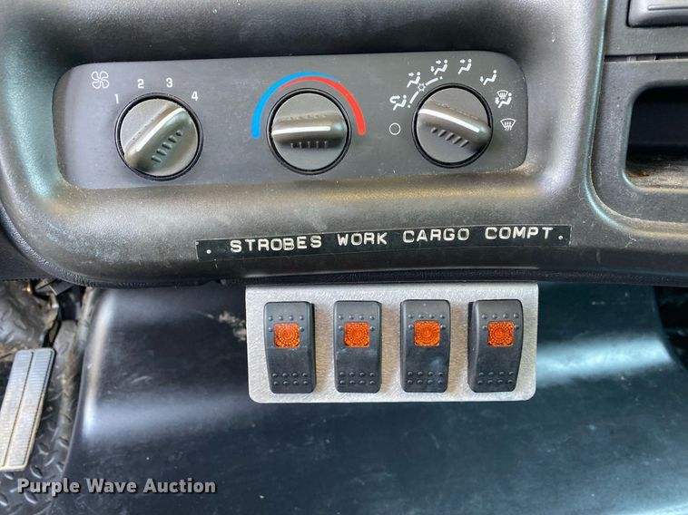 image for item KW9254 2009 GMC C5500  utility / service truck