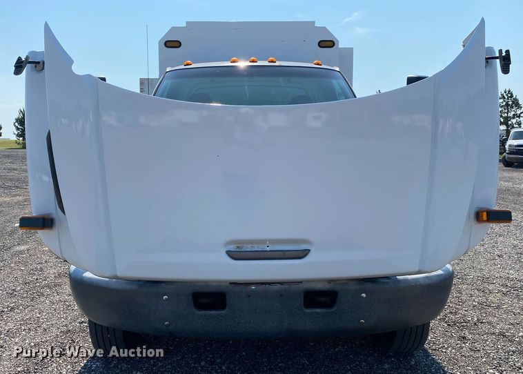 image for item KW9254 2009 GMC C5500  utility / service truck