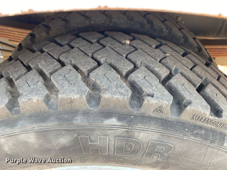 image for item KW9254 2009 GMC C5500  utility / service truck