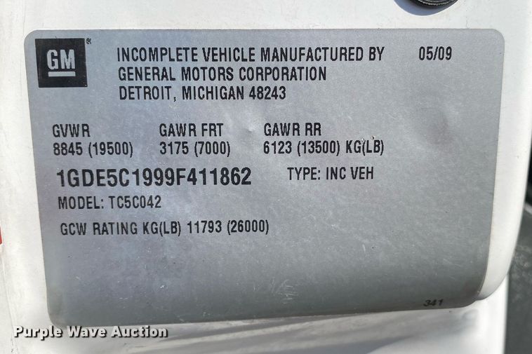 image for item KW9254 2009 GMC C5500  utility / service truck