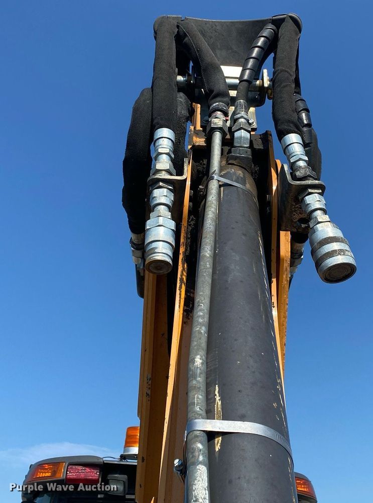 image for item KW9256 2014 Case 580 Super N  backhoe