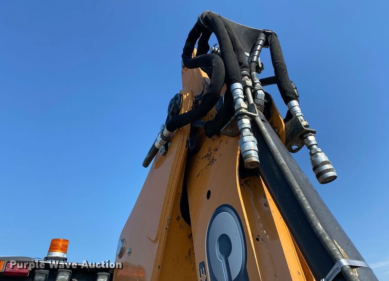 image for item KW9256 2014 Case 580 Super N  backhoe
