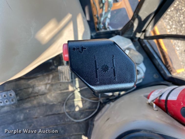 image for item KW9256 2014 Case 580 Super N  backhoe