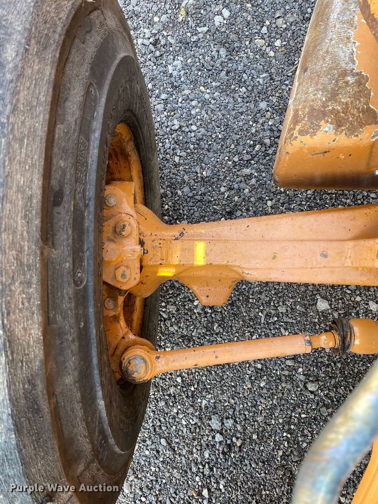 image for item KW9256 2014 Case 580 Super N  backhoe